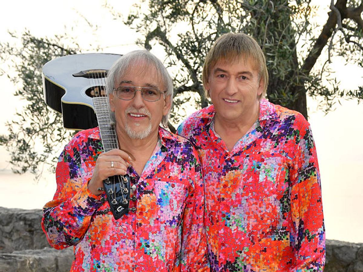 Die Amigos, seit Jahren als erfolgreiches Schlager-Duo unterwegs, veröffentlichten jetzt mit 'Zauberland' eine neue Platte.
