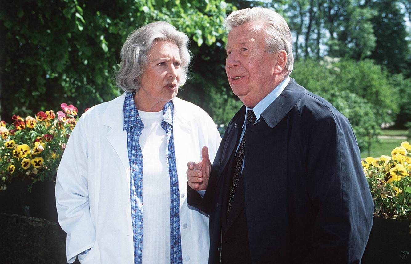 Antje Weisgerber und Heinz Reincke in 'Der Landarzt. Antje Weisgerber und Heinz Reincke in 'Der Landarzt.