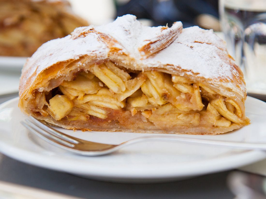 Apfelstrudel Apfelstrudel
