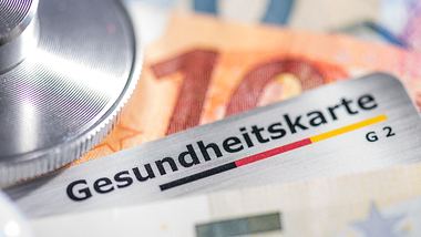 Krankenkassen werden teurer. - Foto: Lothar Drechsel / iStock