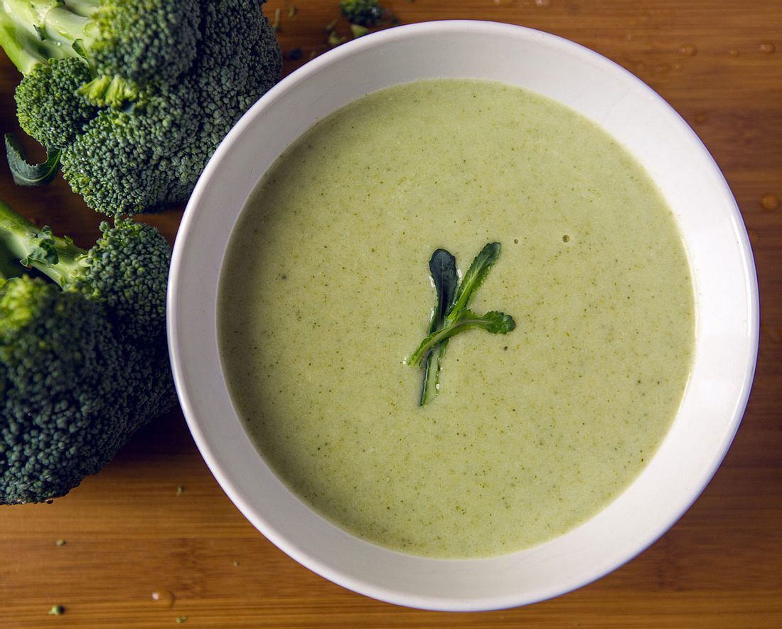 Brokkolisuppe Drei Rezepte Fur Den Sommerlichen Genuss Liebenswert Magazin