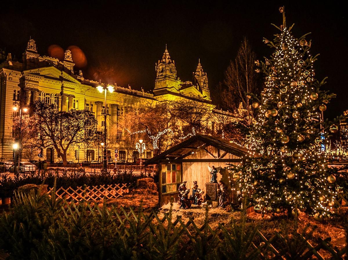 Budapest: Weihnachtlicher Lichterzauber an der Donau