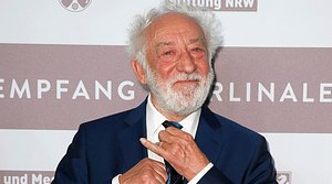 Dieter Hallervorden denkt auch mit 84 Jahren noch nicht an den Ruhestand. - Foto:  Getty Images Entertainment