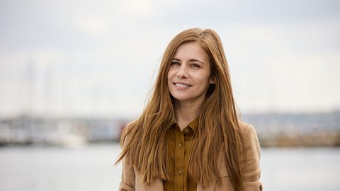 Josephine Preuß spielt Charlie Jansen - Foto: ZDF/Rudolf Wernicke