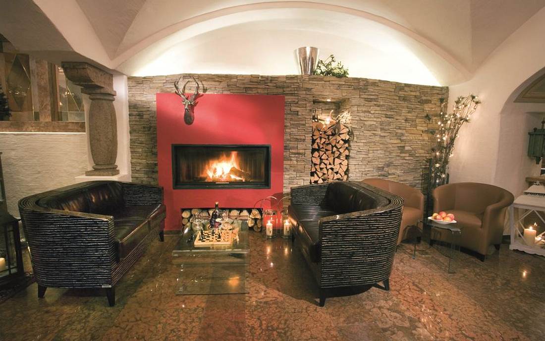 Meins-Gewinnspiel: Kurzurlaub ins 4-Sterne Hotel 'Berghof' in den Salzburger Bergen Meins-Gewinnspiel: Kurzurlaub ins 4-Sterne Hotel 'Berghof' in den Salzburger Bergen