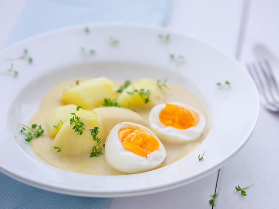 Eier in Senfsoße nach Omas Rezept | Liebenswert Magazin