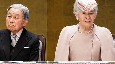 Ex-Kaiserin Michiko mit ihrem Ehemann Yoko Akihito. - Foto: GettyImages/Pool