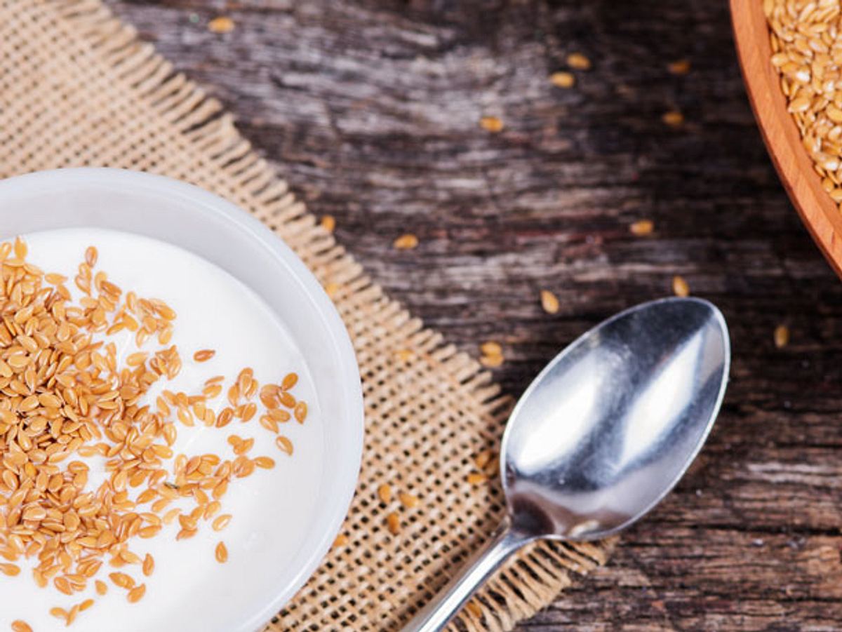 Flohsamen mit Joghurt - ein leckeres und gesundes Frühstück