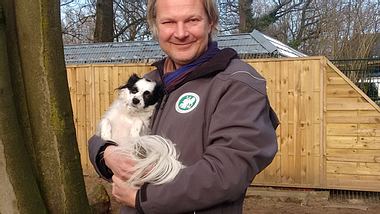 Frank Weber ist Tierheimleiter und Moderator von hundkatzemaus. - Foto: Liebenswert