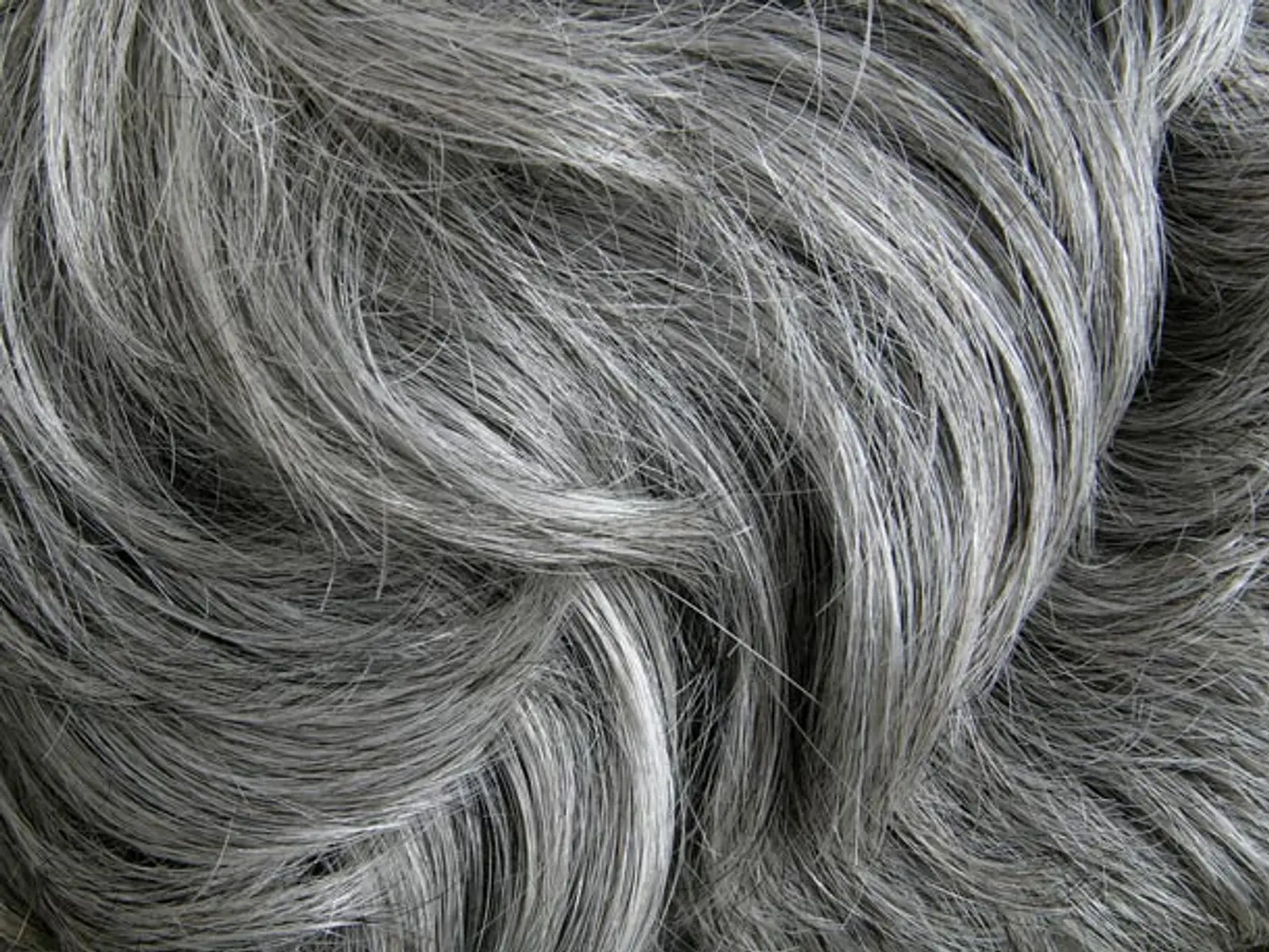 Wie oft graue haare tönen