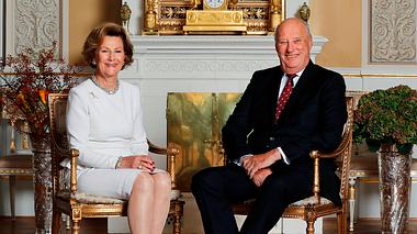 Königin Sonja und König Harald kämpften für ihr Glück. - Foto:  LISE AASERUD/ GettyImages