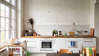 So erstrahlt Ihre Küche in neuem Glanz - Foto: NicolasMcComber / iStock