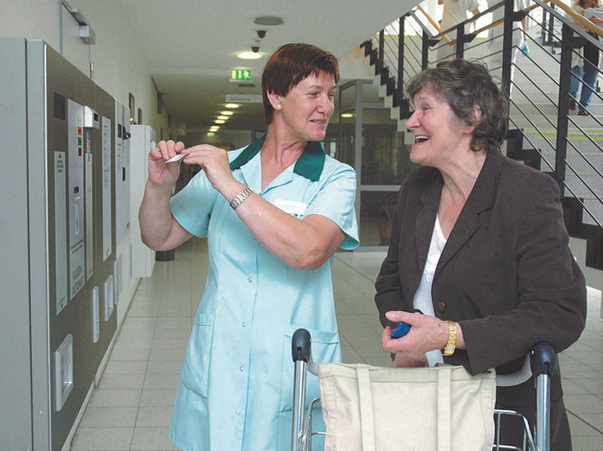 Die Grünen Damen helfen Kranken und Alten in ganz Deutschland. 