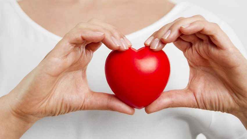 Herzkrankheiten: 15 Tipps, was Frauen dagegen tun können - Foto: anilakkus 