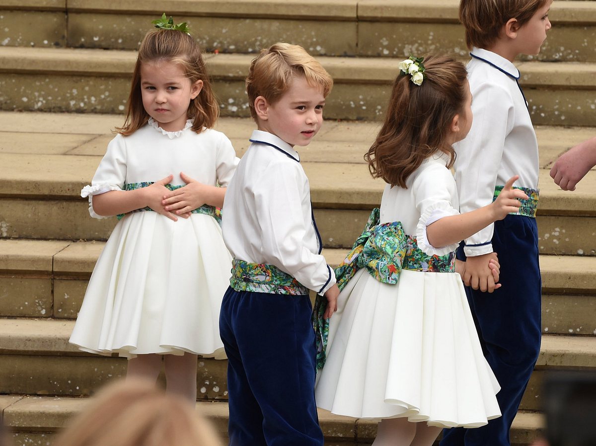 Hochzeit von Eugenie: Prinz George und Prinzessin Charlotte bei der Kirche