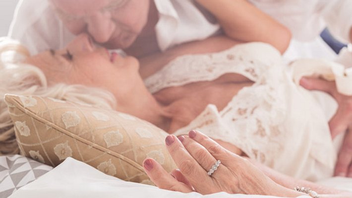 Die 5 sinnlichsten Sexstellungen im Alter