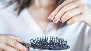 Haarbruch: Diese Hausmittel helfen bei brüchigen Haaren 