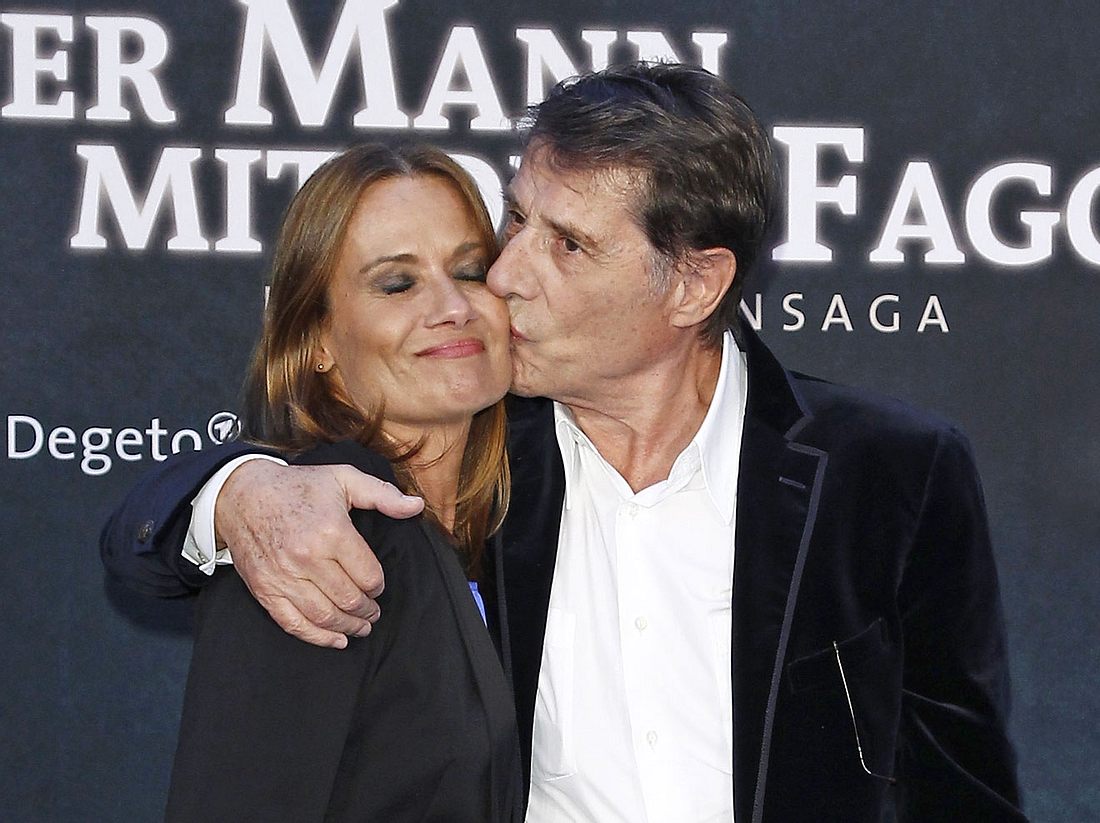 Schauspielerin Jenny Jürgens und ihr Vater Udo Jürgens im Jahr 2011. Schauspielerin Jenny Jürgens und ihr Vater Udo Jürgens im Jahr 2011.