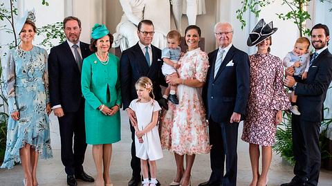 König Carl Gustaf XVI entbindet seine Kinder von ihren royalen Pflichten. - Foto: GettyImages/AFP Contributor