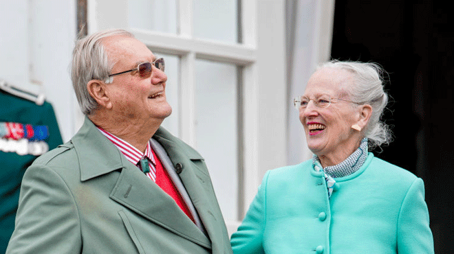 Margrethe II. & Henrik von Dänemark: So zart begann ihre Liebe - Foto: Patrick van Katwijk / GettyImages