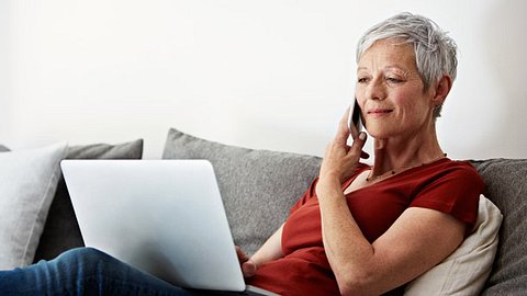 Wie Sie über das Internet neue Freunde finden – und halten - Foto: kupicoo / iStock