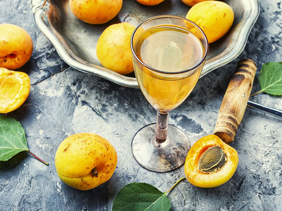 Mirabellenlikör selber machen: Mit wenigen Zutaten ganz einfach Mirabellenlikör selber machen: Das leckere und einfache Rezept