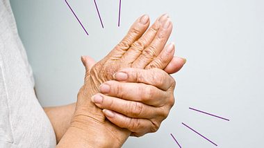 Leben mit Morbus Parkinson: Auf was Sie bei der Ernährung achten sollten - Foto: michellegibson / iStock