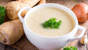 Pastinakensuppe - Foto: Qwart / iStock