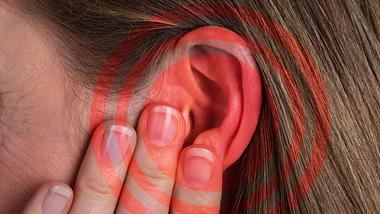Bei Pfeifen im Ohr können Tinnitus-Apps eine schnelle Hilfe sein.  - Foto: AndreyPopov / iStock
