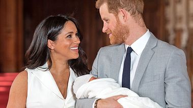 Wird Archie, Sohn von Herzogin Meghan und Prinz Harry, doch noch ein Prinz? - Foto: Dominic Lipinski - WPA Pool/Getty Images