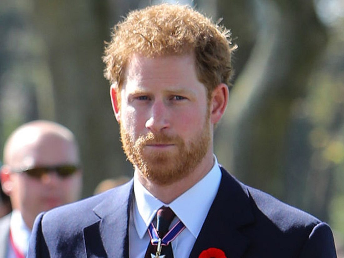 Der britische Royal Prinz Harry sprach nun ganz offen über mentale Probleme nach dem Verlust seiner Mutter. Der britische Royal Prinz Harry sprach nun ganz offen über mentale Probleme nach dem Verlust seiner Mutter.