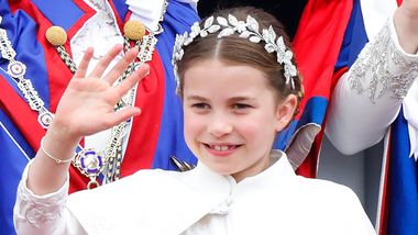 Prinzessin Charlotte bei der Krönung - Foto: GettyImages/Max MumbyIndigo Kontributor