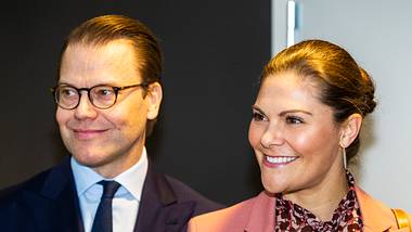 Prinzessin Victoria und ihr Mann Prinz Daniel bei einer Veranstaltung in Stockholm 2020.  - Foto: GettyImages/ Michael Campanella