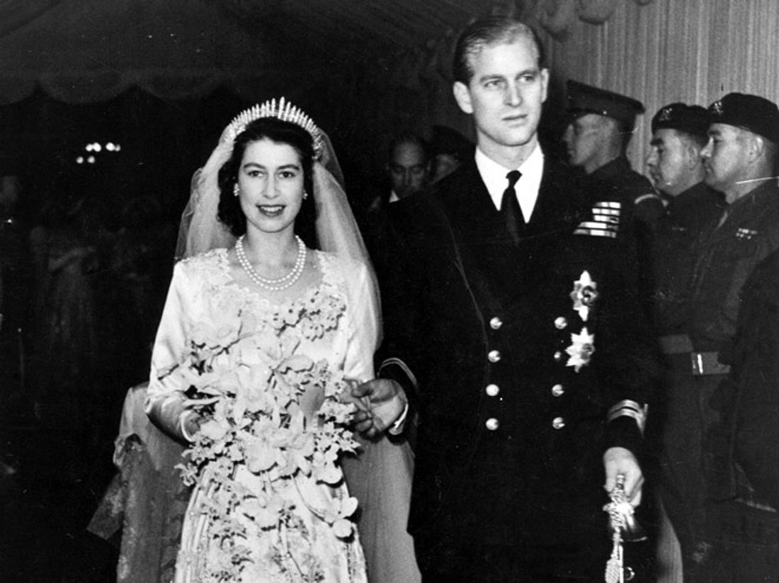 Queen Elizabeth und Philip: Ihre Liebesgeschichte