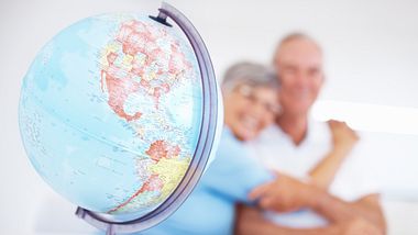 Rentner Globus - Foto: STEEX / iStock