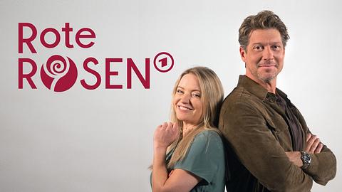 Diana Staehly und Sebastian Deyle sind die Hauptdarsteller in Rote Rosen-Staffel 22 - Foto: ARD / Nicolas Stöcken