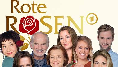 Der Rote Rosen Cast vor dem Logo. Von Links nach Rechts: Anja Franke als Merle Vanlohen, Hakim-Michael Meziani als Ben Berger, Claus-Dieter Clausnitzer als Hannes Lüder, Brigitte Antonius als Johanna Jansen, Maria Fuchs als Carla Saravakos, Antonia Jungwirth als Sara Herzberg, Jelena Mitschke als Dr. Britta Berger, Thore Lüthje als Simon Dahlmann    - Foto: ARD/Thorsten Jander (Montage und Bearbeitung: Liebeswert)