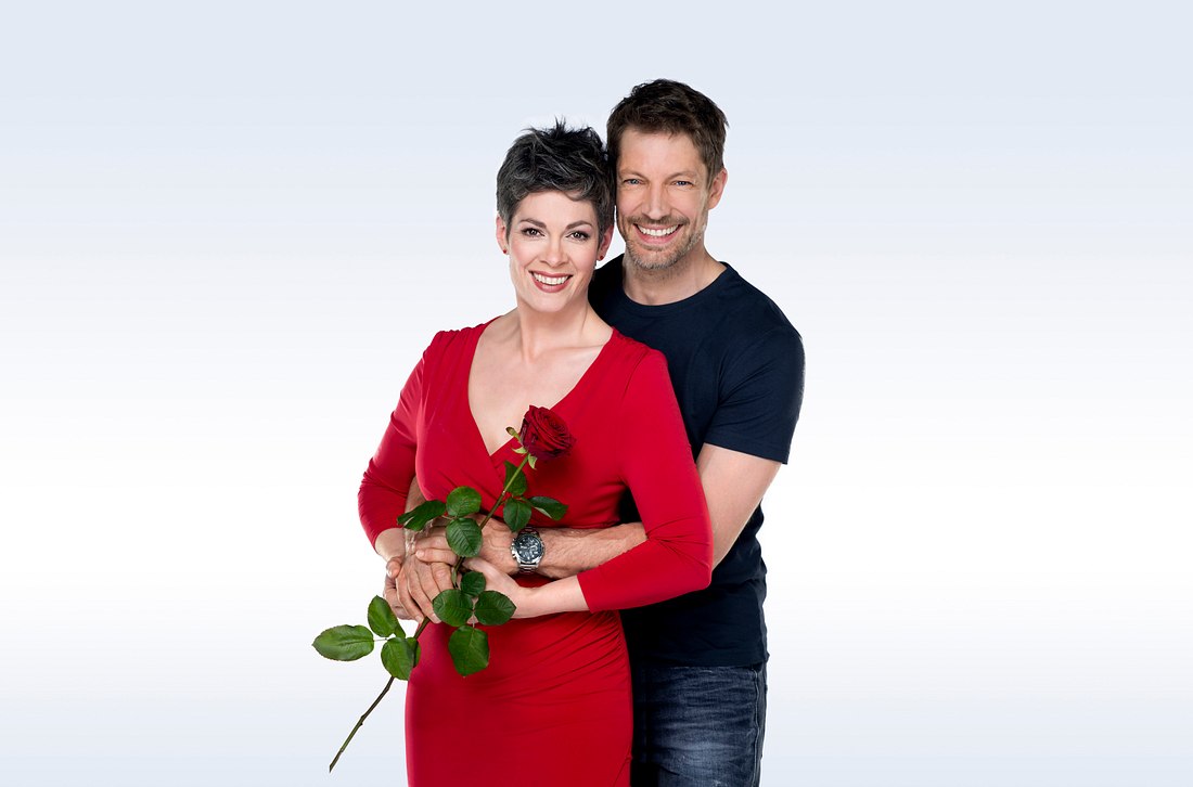 Traumpaar der 13. Staffel Rote Rosen: Sydney Flickenschild und Mathis Segert.