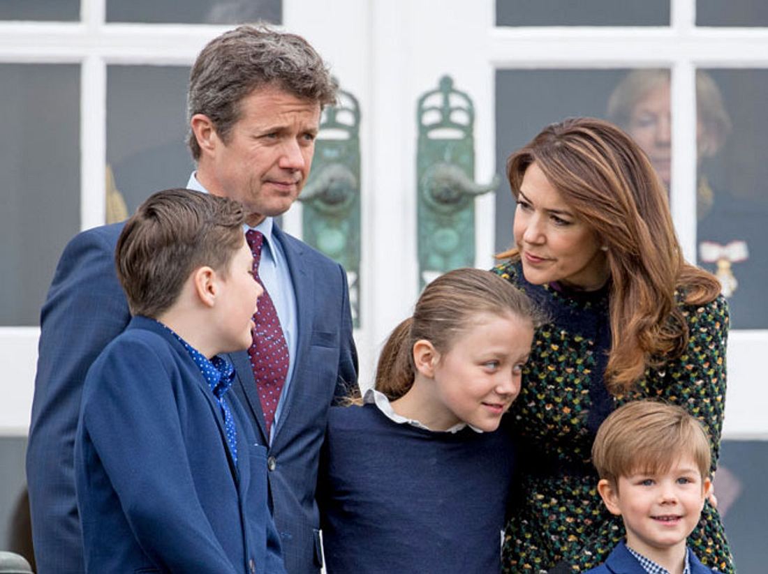 Prinz Frederik, Prinzessin Mary und ihre Kinder mussten von Familienhund Ziggy Abschied nehmen.