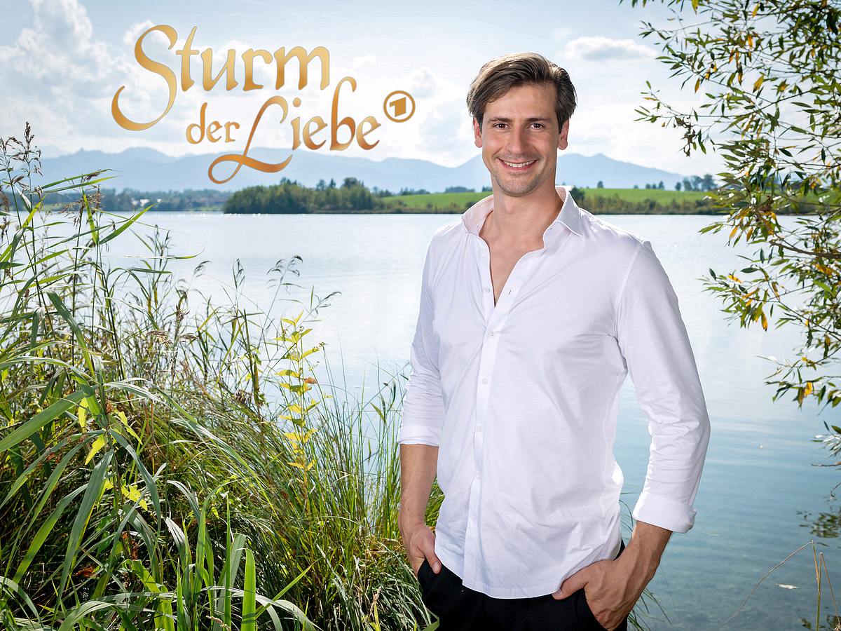 Sandro Kirtzel ist der Traummann der 18. Staffel von 'Sturm der Liebe'.