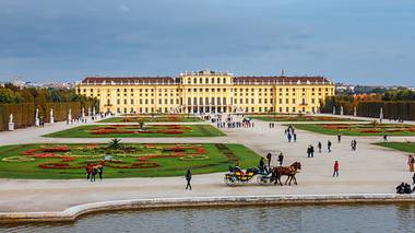 Schloss Schönbrunn in Wien - Foto: Dziewul / Shutterstock