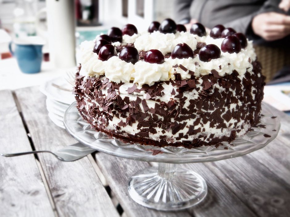 Schwarzwälder Kirschtorte: Das Rezept Für Den Kaffeetafel-Klassiker ...