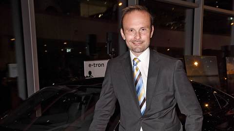 Michael Sandorov spielt den Pagen Peter in Sturm der Liebe. - Foto: xS.xAdamx / xFuturexImage / imago