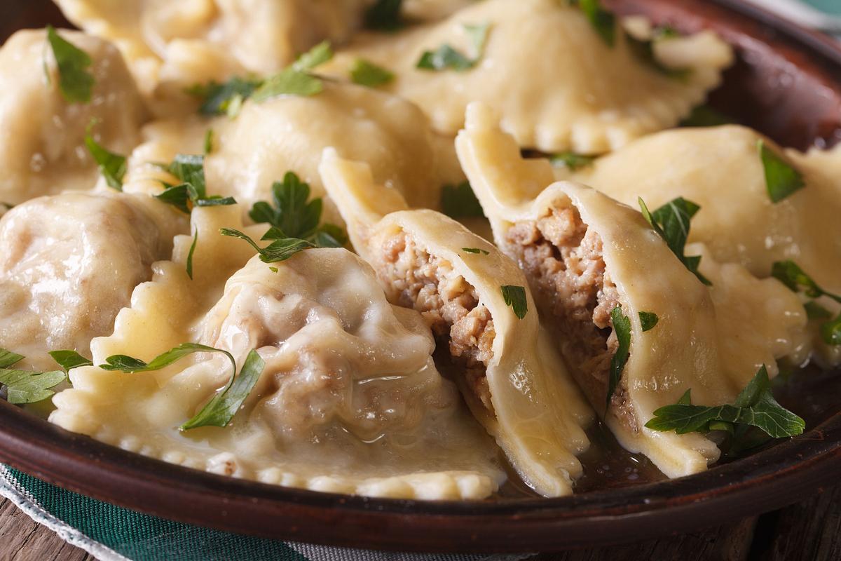 Ravioli mit Hackfleisch.