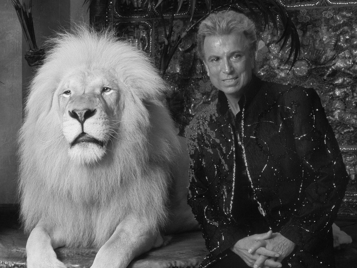 Siegfried Fischbacher mit weißem Löwen
