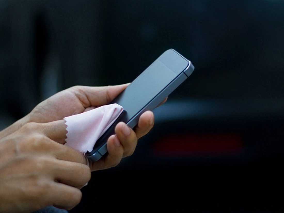Smartphone & Co. richtig reinigen Smartphone & Co. richtig reinigen