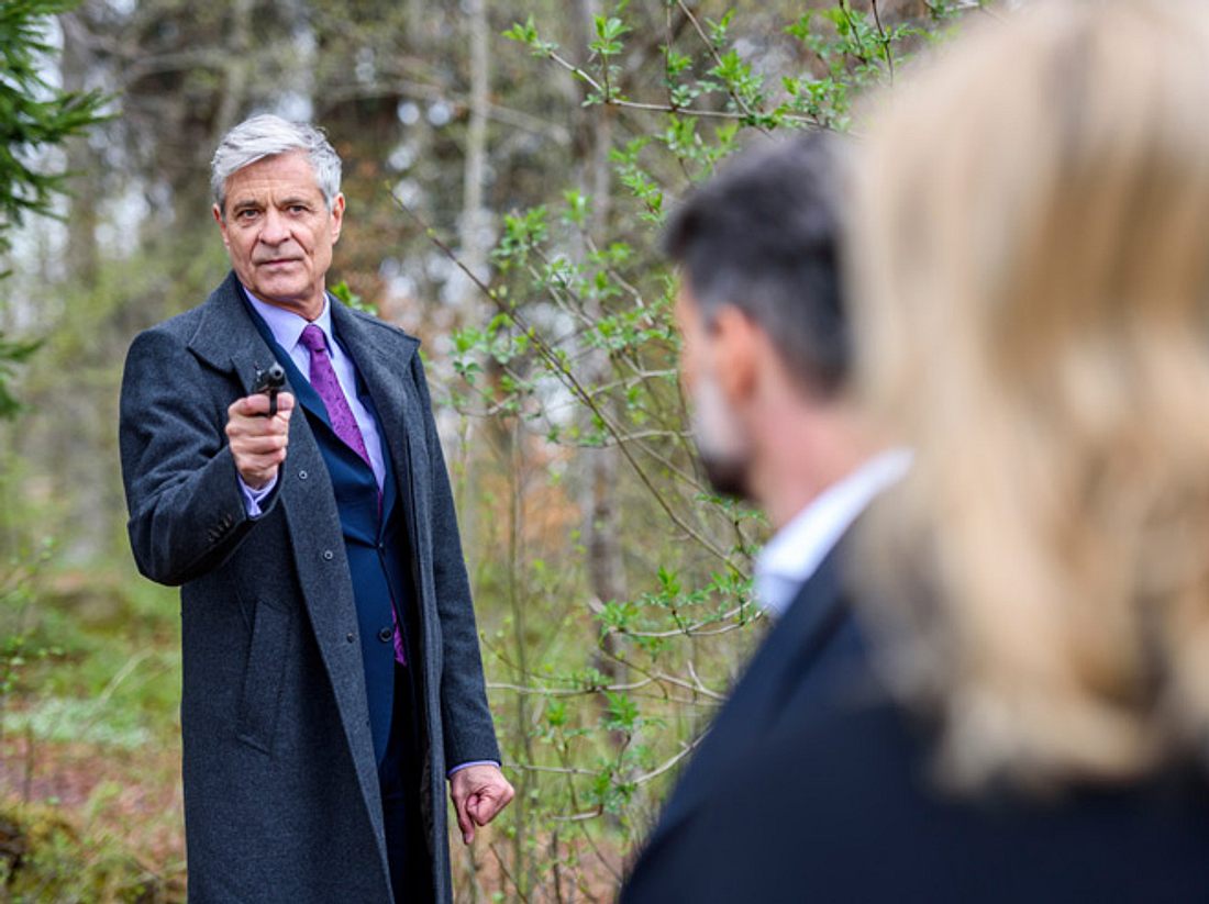 Sturm der Liebe: Stirbt Friedrich den Serientod? Sturm der Liebe: Stirbt Friedrich den Serientod?