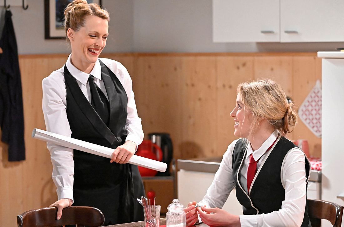 Rosalie wird bei 'Sturm der Liebe' nicht nur als Mental Coach arbeiten. Rosalie wird bei 'Sturm der Liebe' nicht nur als Mental Coach arbeiten.