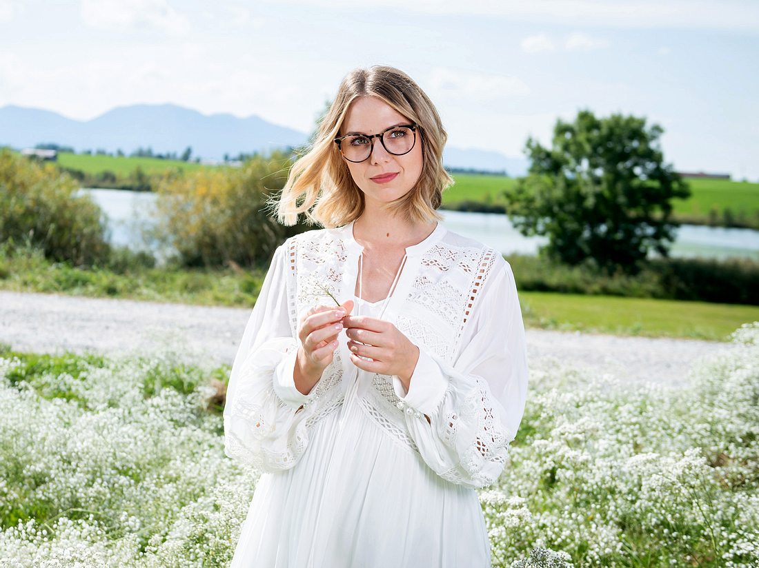 Lena Conzendorf als Josie Klee in 'Sturm der Liebe'. Lena Conzendorf als Josie Klee in 'Sturm der Liebe'.