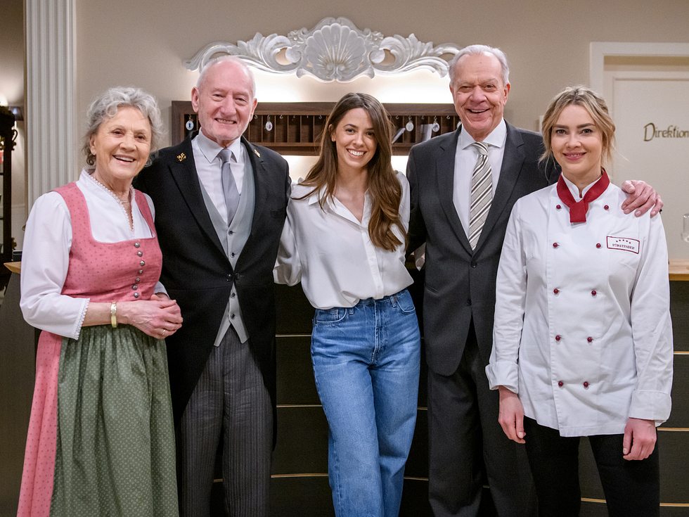 Schlagersängerin Vanessa Mai zu Gast bei 'Sturm der Liebe'